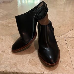 Dolce Vita Backless Booties Size 8